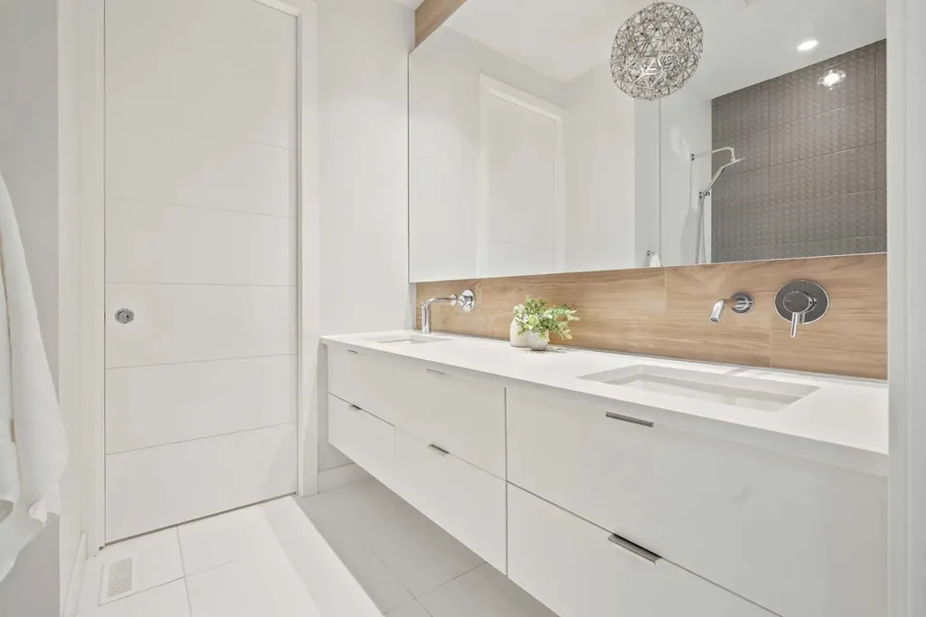137 West Grove Point SW Calgary AB T3H 1V3