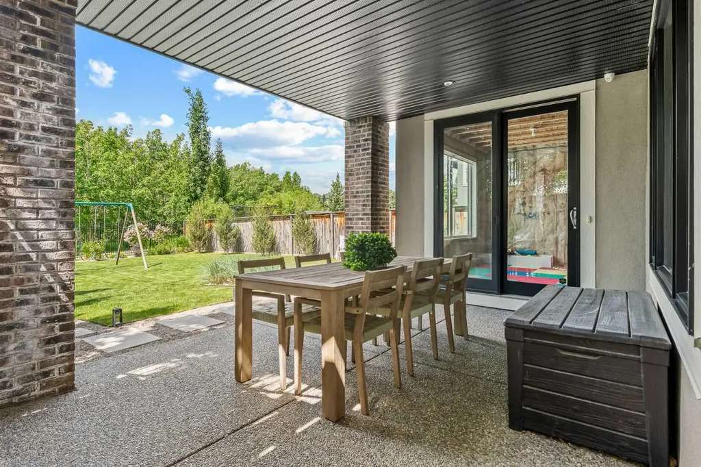 137 West Grove Point SW Calgary AB T3H 0X6