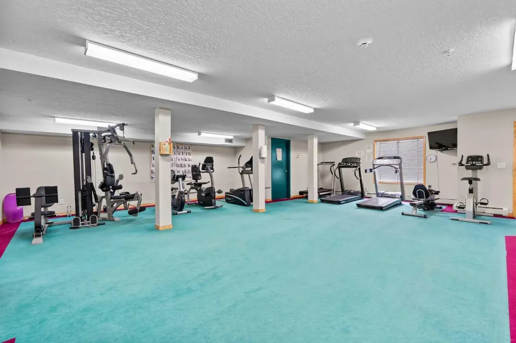 7239 Sierra Morena Boulevard SW Calgary AB T3H 3L7