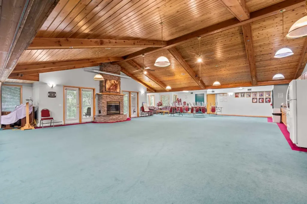 7239 Sierra Morena Boulevard SW Calgary AB T3H 3L7