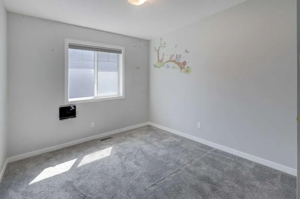 112 Emberside Place Cochrane AB T4C 3A8