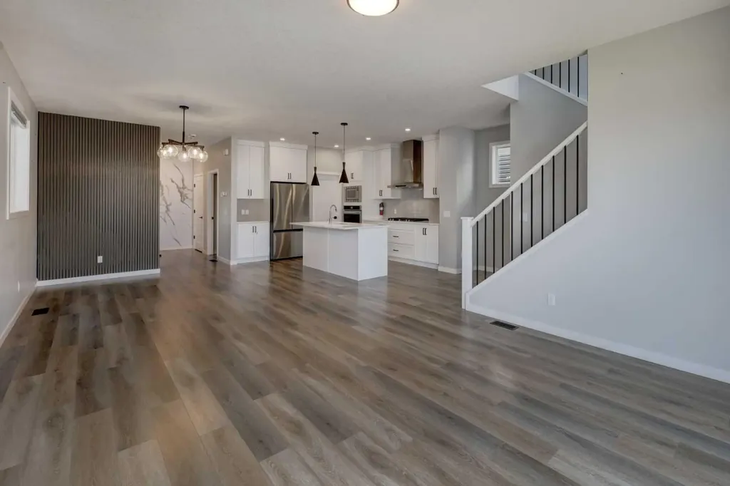 112 Emberside Place Cochrane AB T4C 3A8