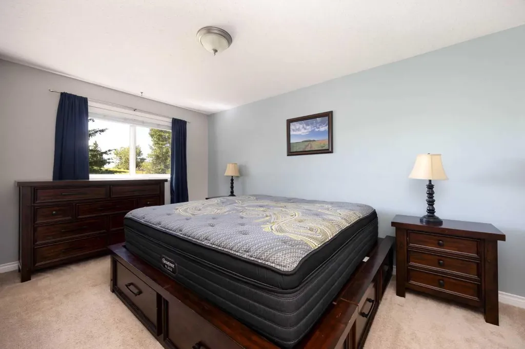 145 Leitner Gate Fort Mcmurray AB T9K 2M4