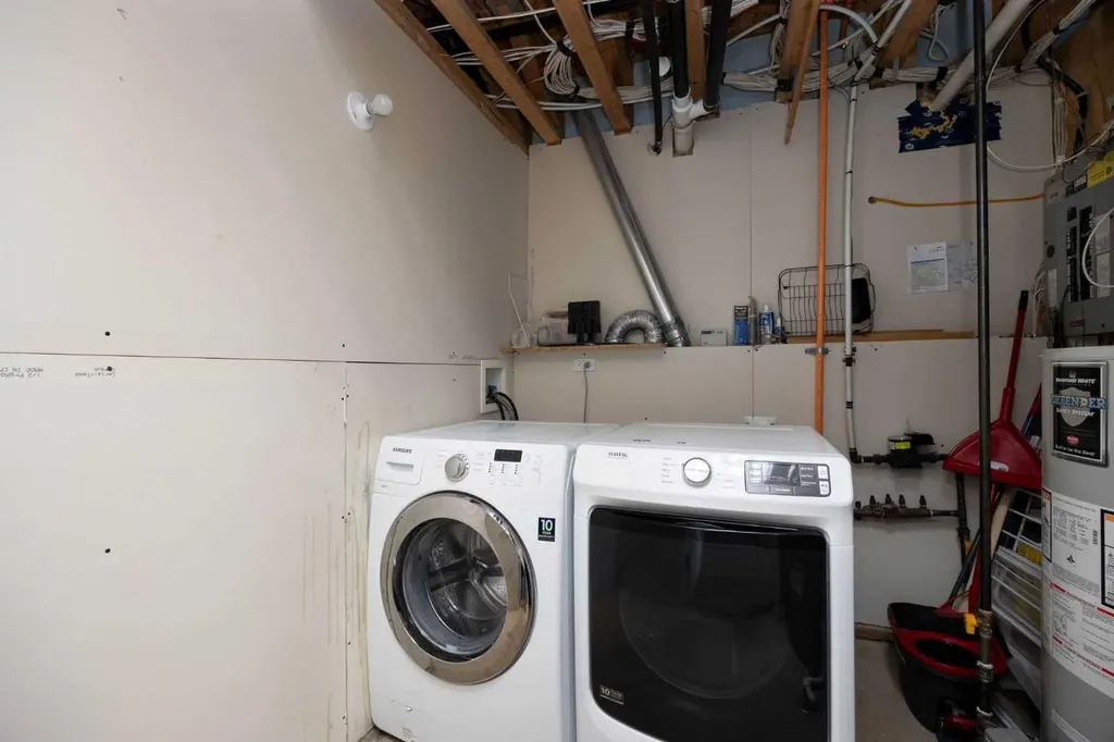 145 Leitner Gate Fort Mcmurray AB T9K 2M4