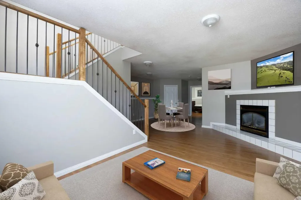 145 Leitner Gate Fort Mcmurray AB T9K 2M4