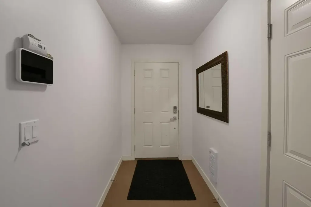 575 Sherwood Boulevard NW Calgary AB T3R 0X1