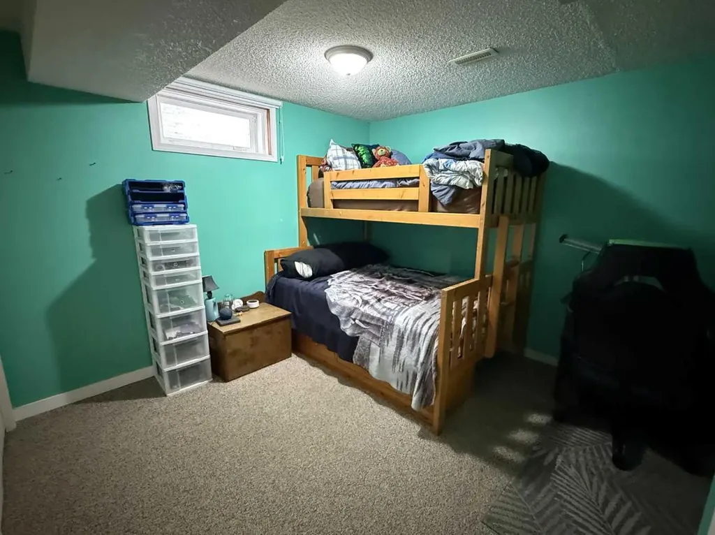 143 Winkler Drive Hanna AB T0J 1P0