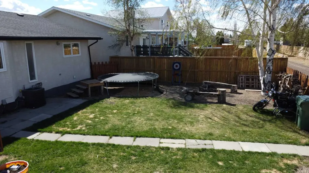 143 Winkler Drive Hanna AB T0J 1P0