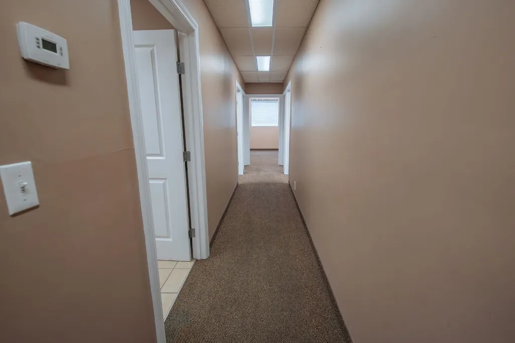 32 Westwinds Crescent NE Calgary AB T3J 5L3