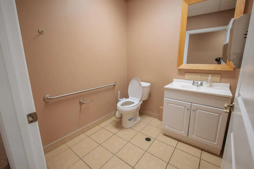 32 Westwinds Crescent NE Calgary AB T3J 5L3