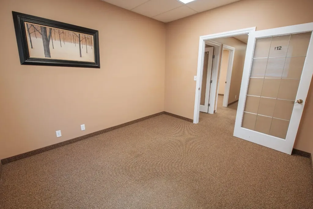 32 Westwinds Crescent NE Calgary AB T3J 5L3