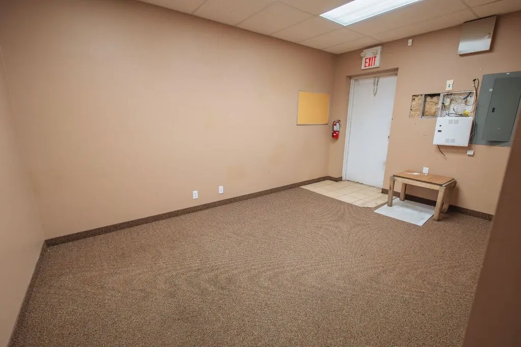 32 Westwinds Crescent NE Calgary AB T3J 5L3