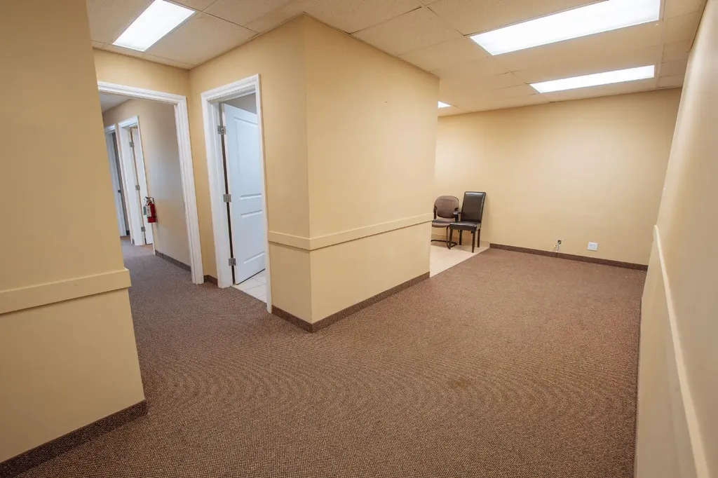 32 Westwinds Crescent NE Calgary AB T3J 5L3