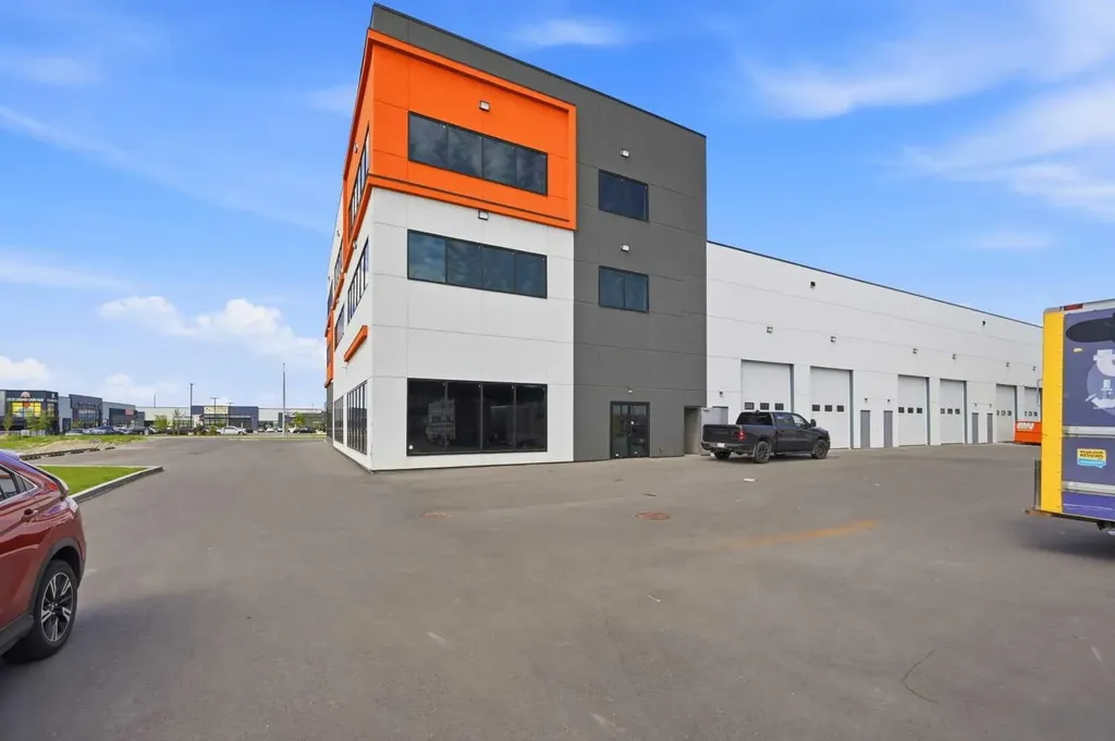 4117 109 Avenue NE Calgary AB T3N 2X5