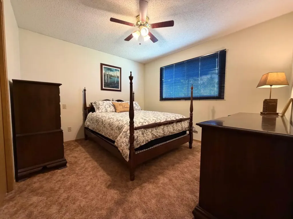 530 20 Street Wainwright AB T9W 1H8