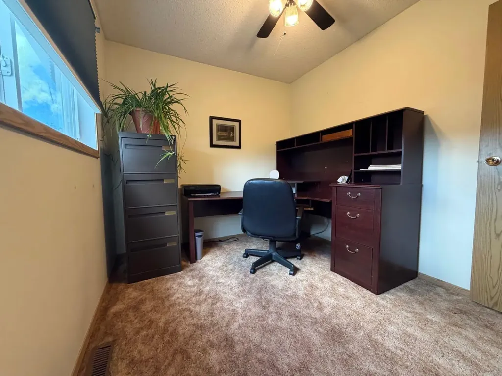 530 20 Street Wainwright AB T9W 1H8