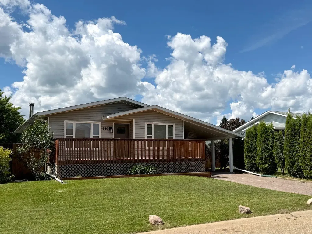 530 20 Street Wainwright AB T9W 1H8