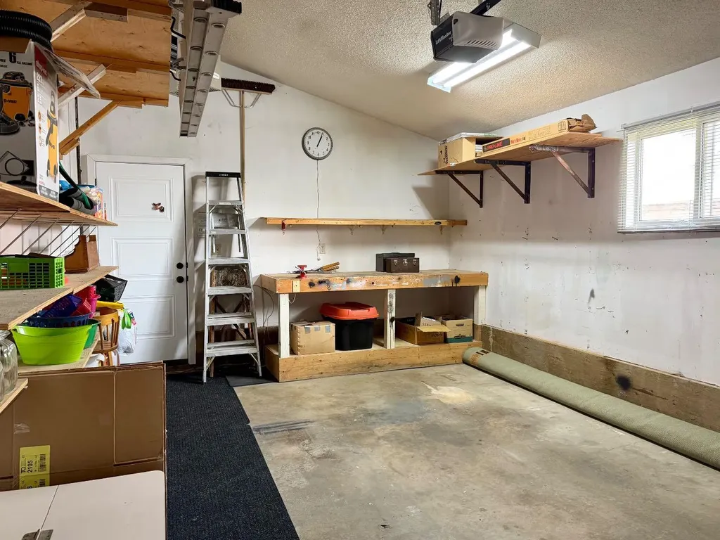 530 20 Street Wainwright AB T9W 1H8