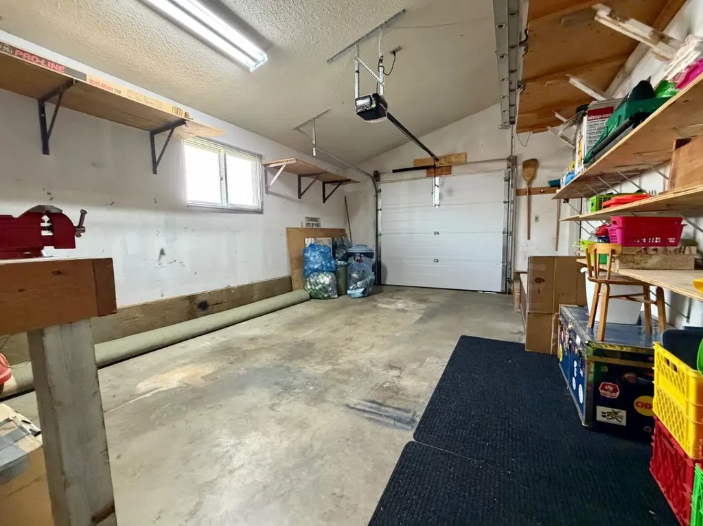 530 20 Street Wainwright AB T9W 1H8