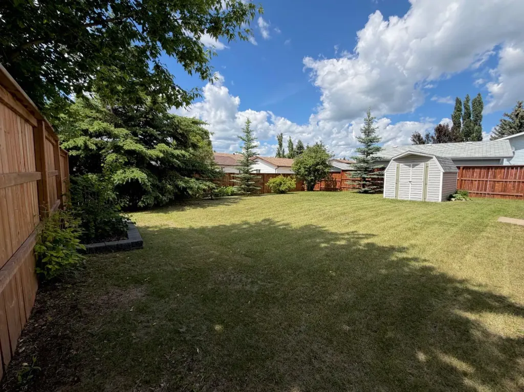 530 20 Street Wainwright AB T9W 1H8