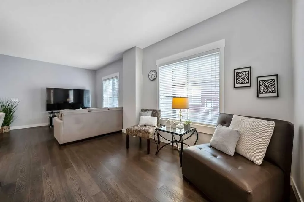22 West Coach Manor SW Calgary AB T3H 1R7