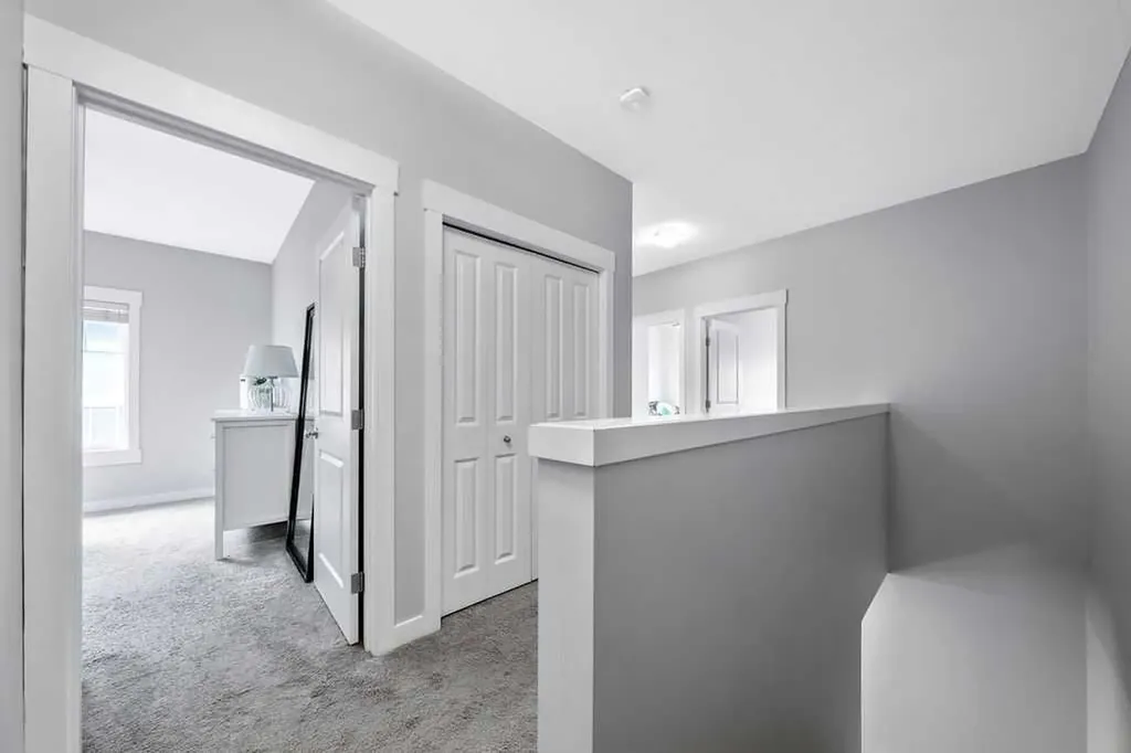 22 West Coach Manor SW Calgary AB T3H 1R7