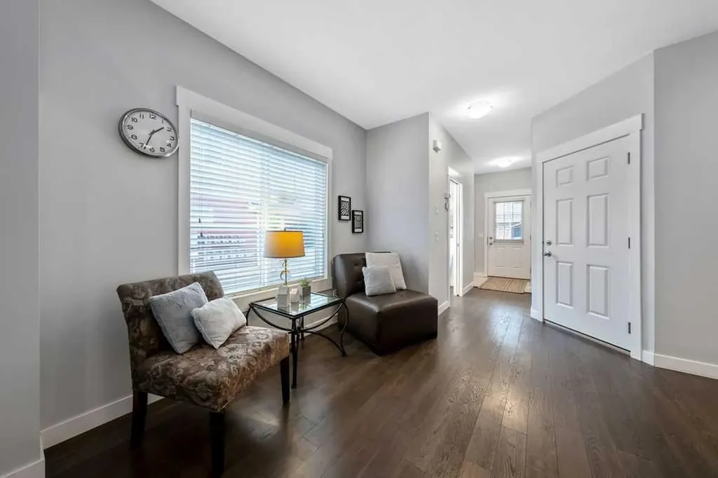 22 West Coach Manor SW Calgary AB T3H 1R7