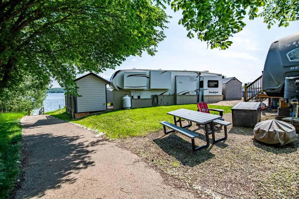 25054 South Pine Lake Road Rural Red Deer County AB T0C 0J0