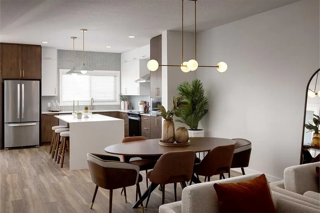540 Tekarra Drive NW Calgary AB T3R2G1
