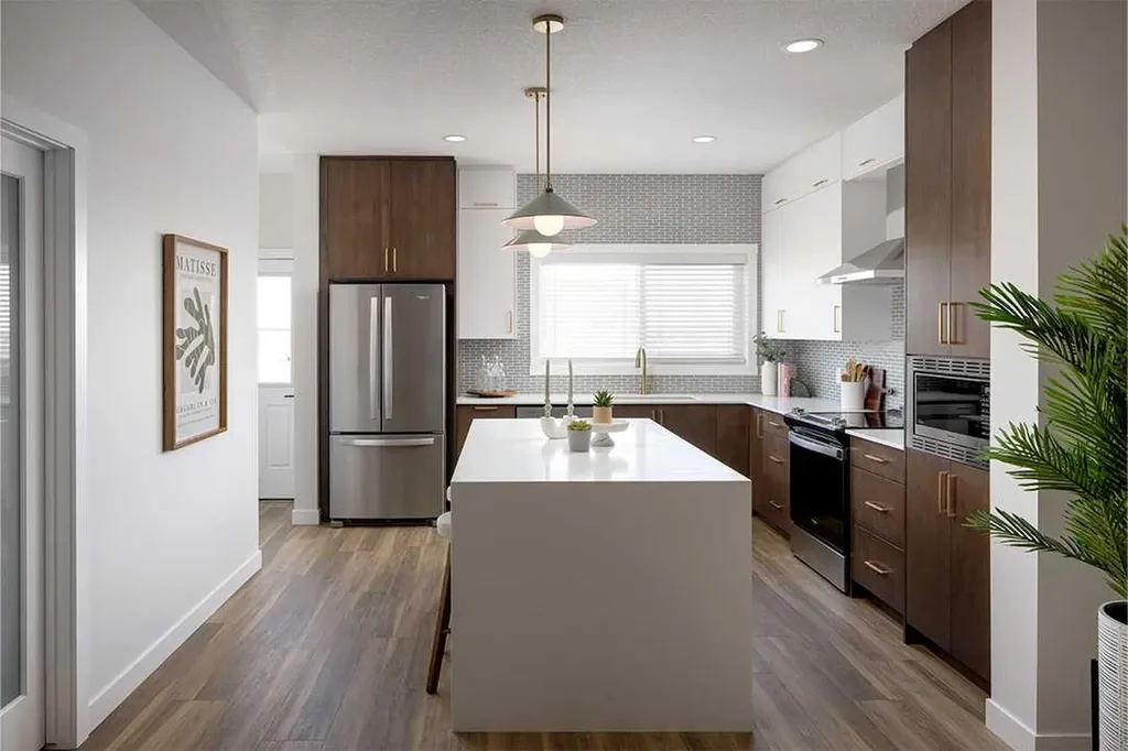 540 Tekarra Drive NW Calgary AB T3R2G1
