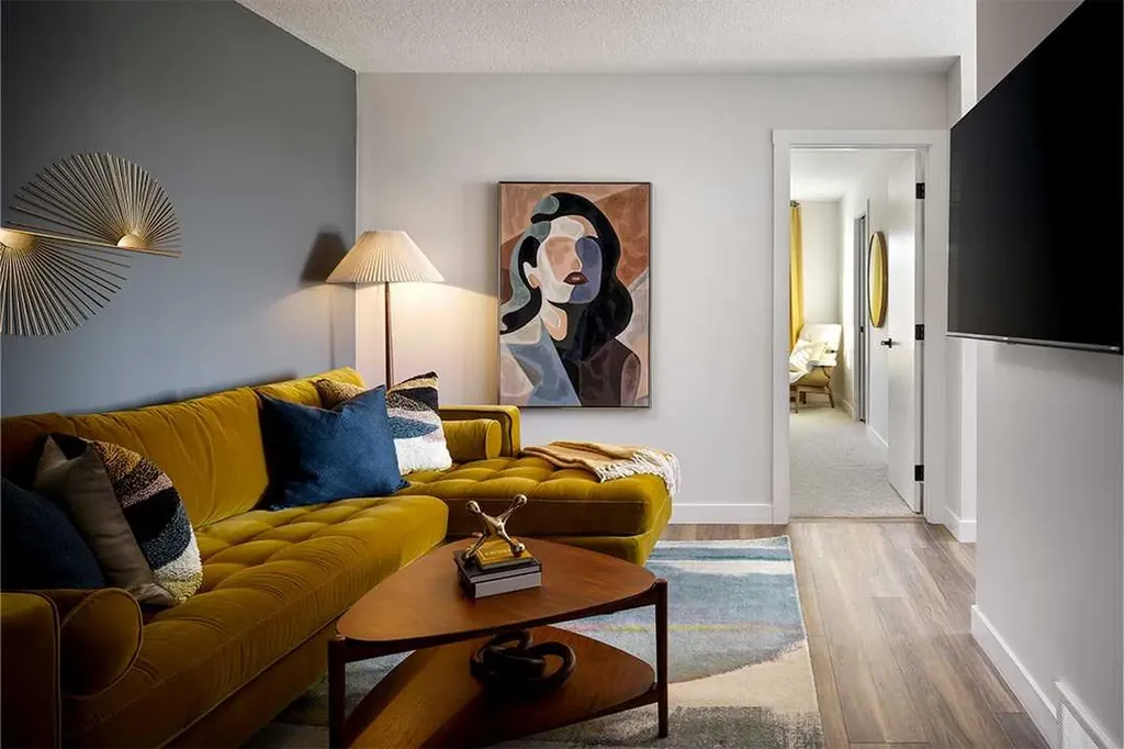 540 Tekarra Drive NW Calgary AB T3R2G1