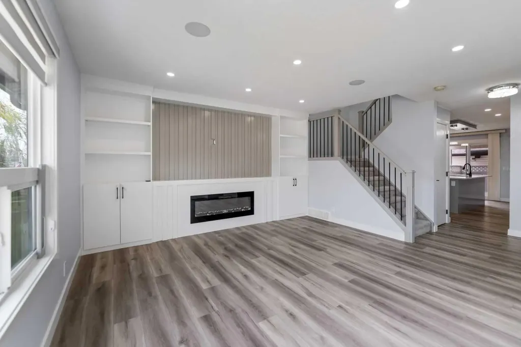 313 Falwood Way NE Calgary AB T3J 1A9