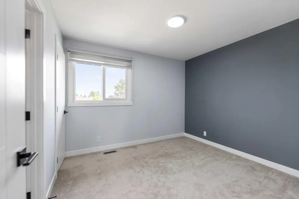 313 Falwood Way NE Calgary AB T3J 1A9