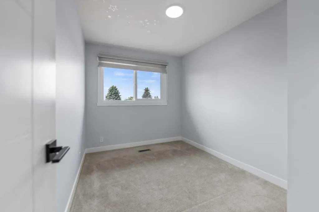 313 Falwood Way NE Calgary AB T3J 1A9