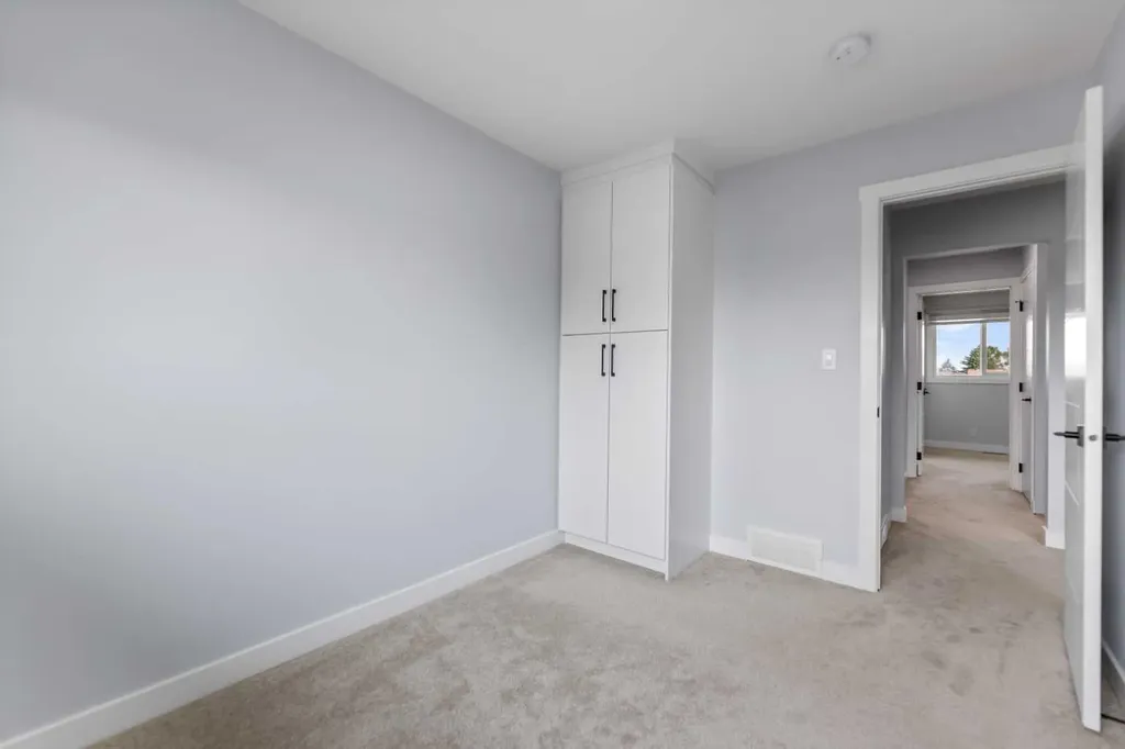 313 Falwood Way NE Calgary AB T3J 1A9