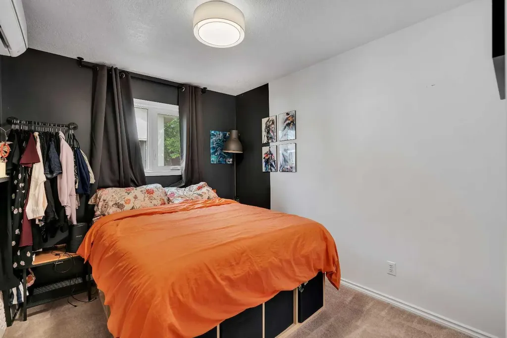 6224 18a Street SE Calgary AB T2C0N1