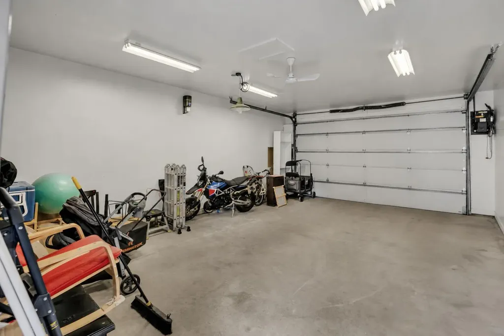 6224 18a Street SE Calgary AB T2C0N1