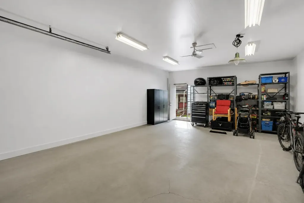 6224 18a Street SE Calgary AB T2C0N1