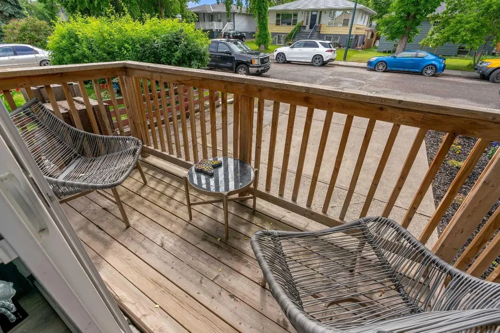 6224 18a Street SE Calgary AB T2C0N1