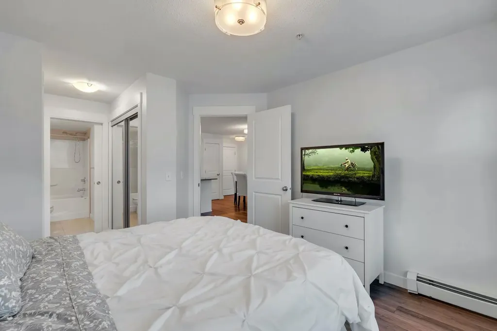 11 Mahogany Row SE Calgary AB T3M 2L6