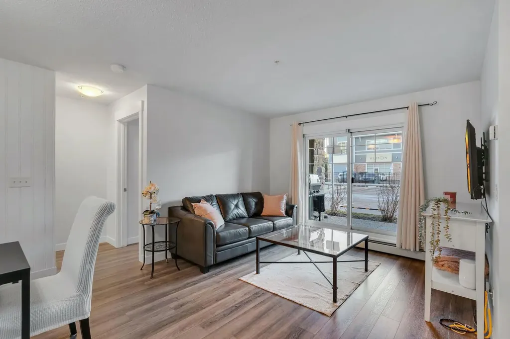 11 Mahogany Row SE Calgary AB T3M 2L6