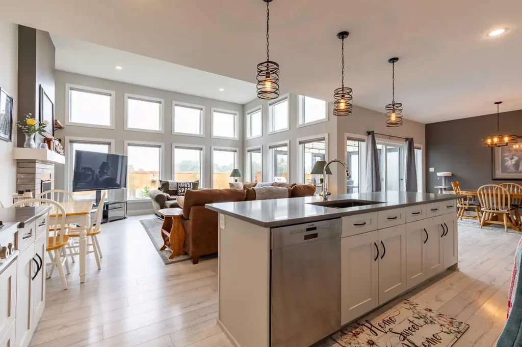 107 Westgate Drive Coaldale AB T1M 0E1