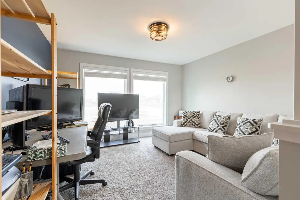 107 Westgate Drive Coaldale AB T1M 0E1