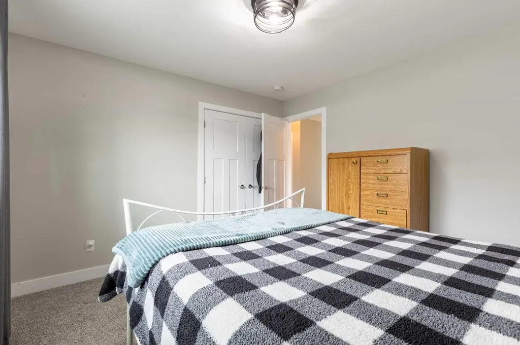 107 Westgate Drive Coaldale AB T1M 0E1