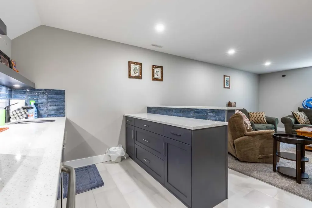107 Westgate Drive Coaldale AB T1M 0E1