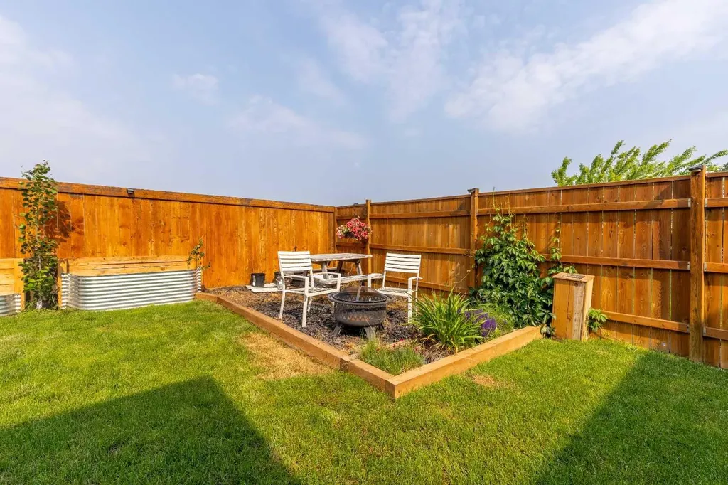 107 Westgate Drive Coaldale AB T1M 0E1