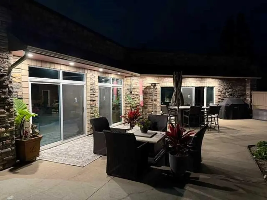 60 Brown Close Red Deer AB T4R 1K4