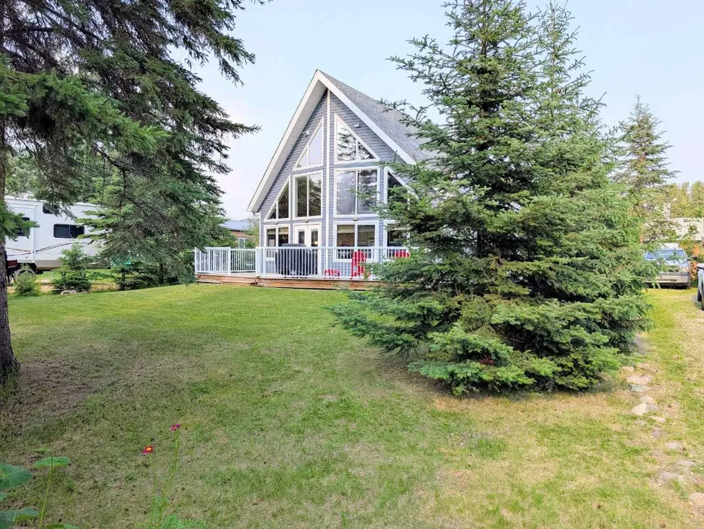 85 Pine Drive Marten Beach AB T0G2A0
