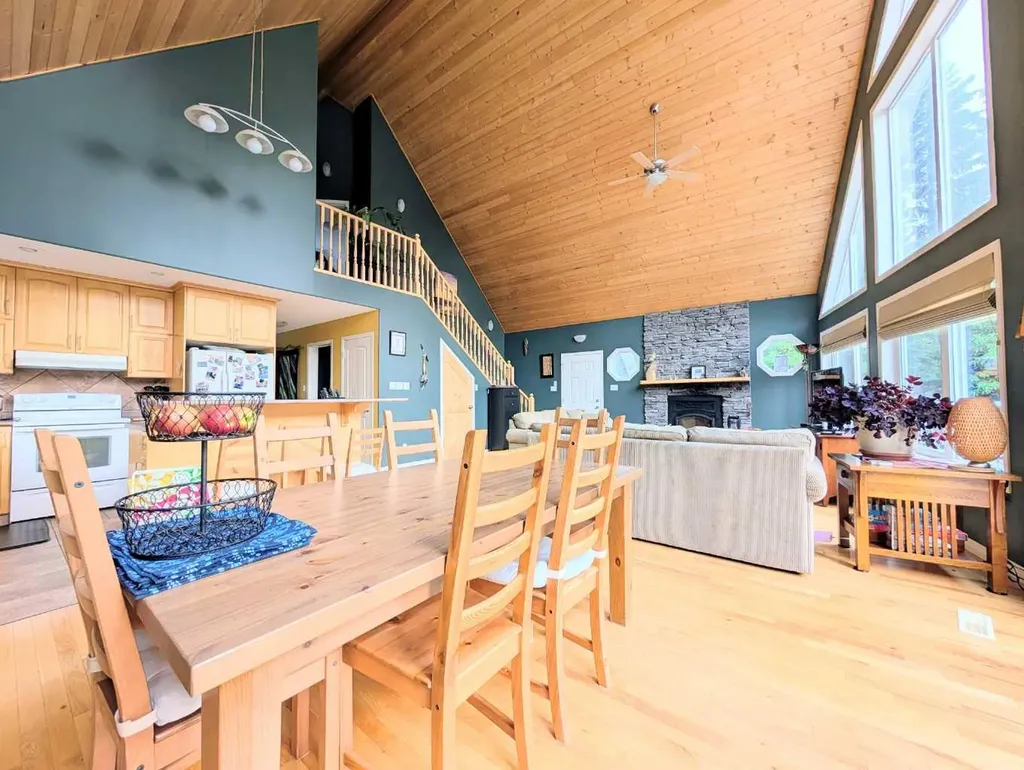85 Pine Drive Marten Beach AB T0G2A0