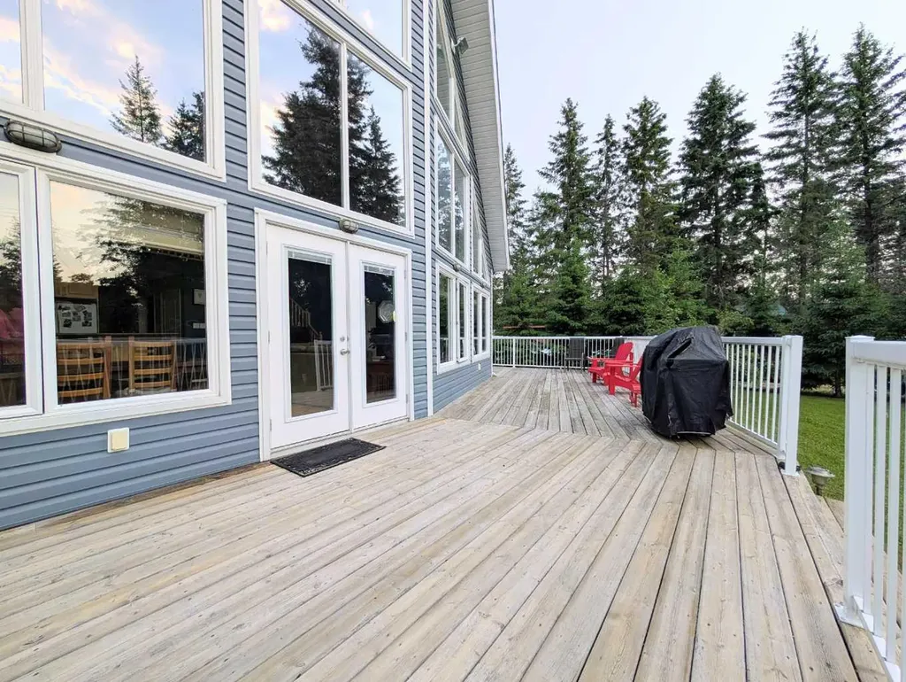 85 Pine Drive Marten Beach AB T0G2A0